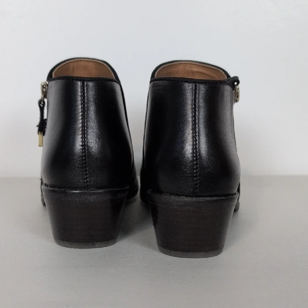 Vionic Jolene Heeled Ankle Boot